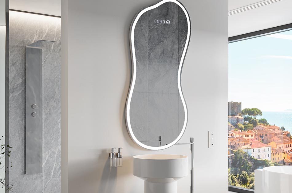 Nepravidelné zrcadlo s jemným ambientním podsvícením do elegantního interiéru | ARTFORMA