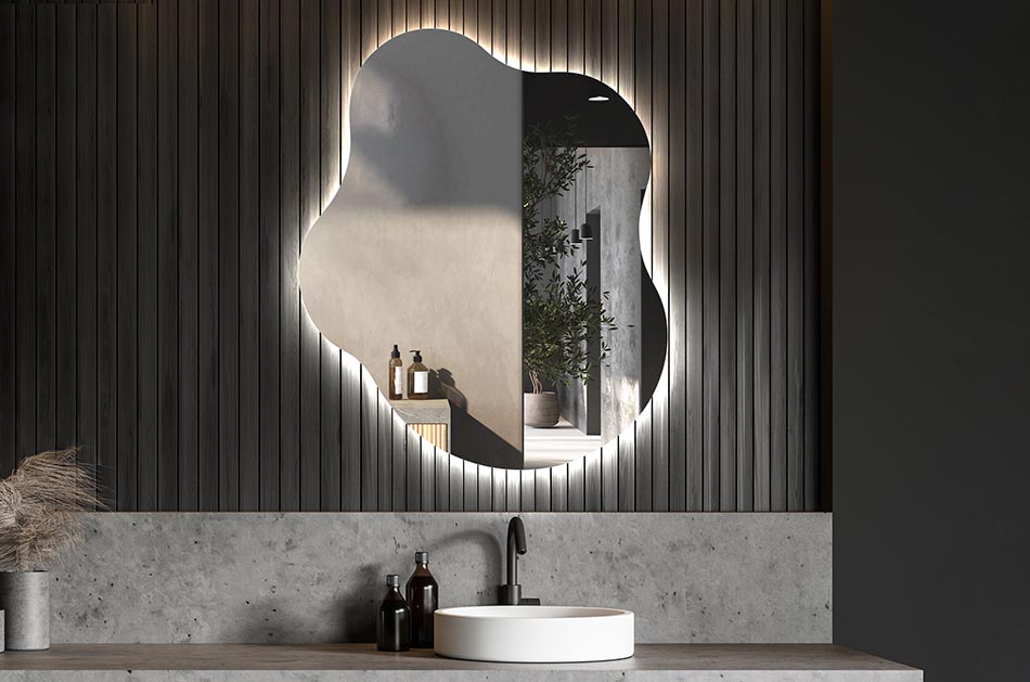 Nepravidelné zrcadlo s jemným ambientním podsvícením do elegantního interiéru | ARTFORMA