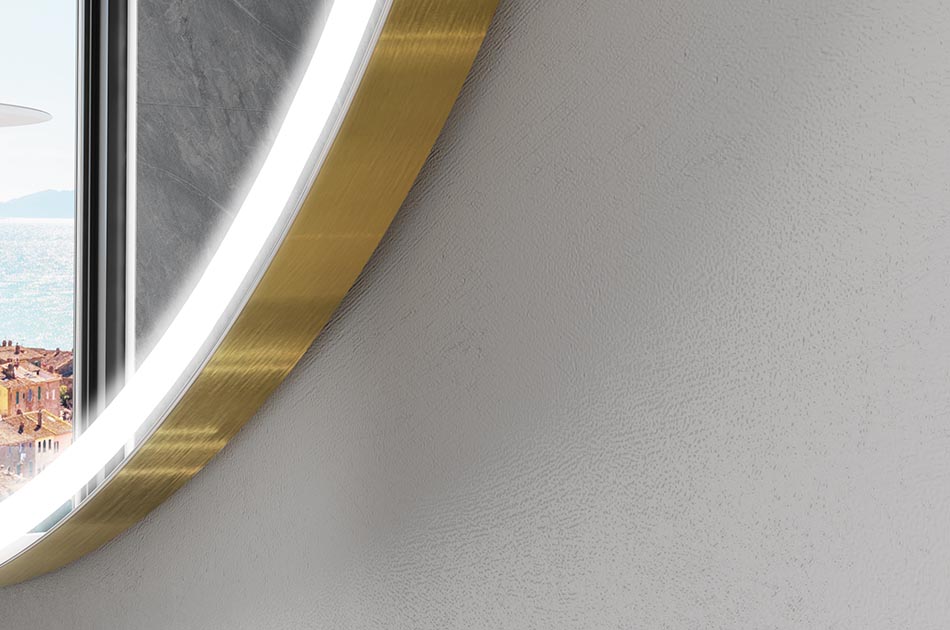 Nepravidelné zrcadlo s jemným ambientním podsvícením do elegantního interiéru | ARTFORMA