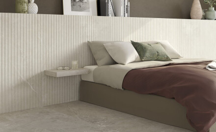 Rýhované dlaždice na podlahu 60x120, světle šedé, matné, A4H510 Rigat-One Ermetica Bianco